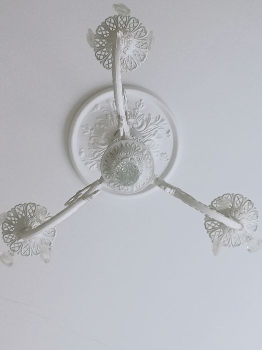 Люстры 3шт отличным состоянием.