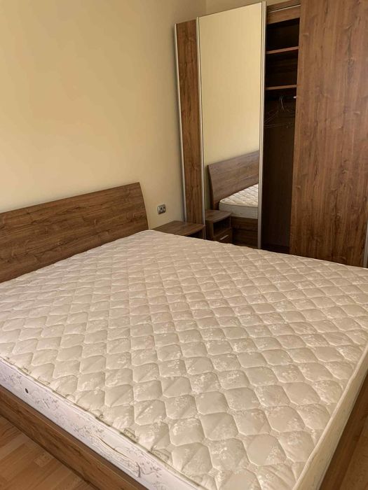 Дава се под наем Тристаен апартамент в Ловеч, Център - 90 кв.м за 357 € - Снимка #12