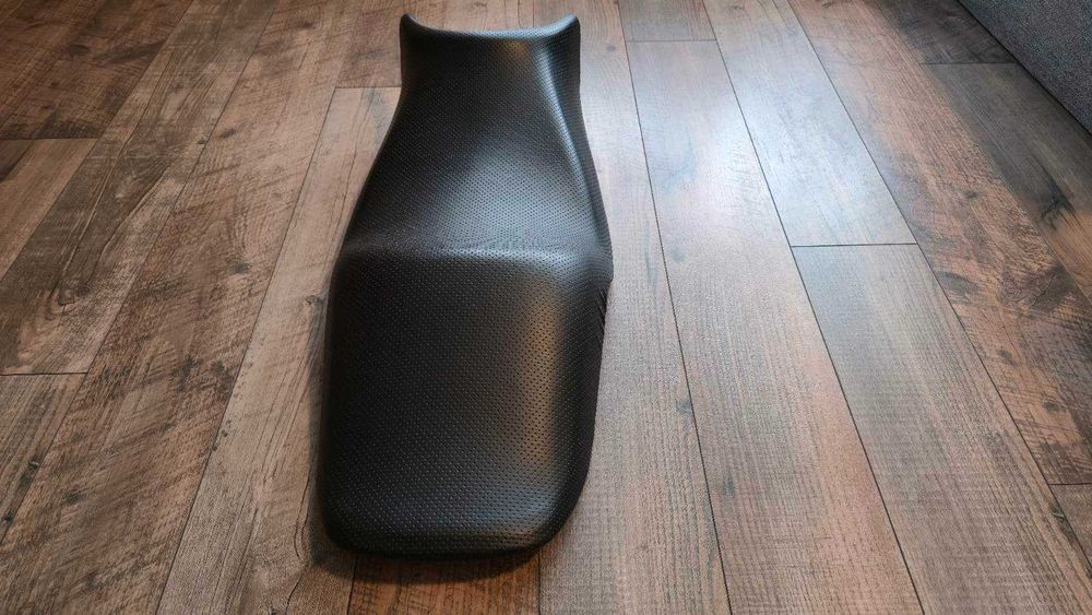 Седалка за мотоциклет Yamaha FZ6 2004