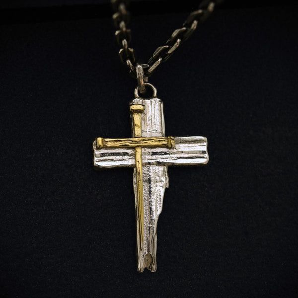 Сребърен медальон 925 – масивен мъжки кръст, символ на вяра