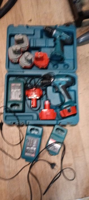 Продавам акумулаторни бормашини макита,куфар,зарядни