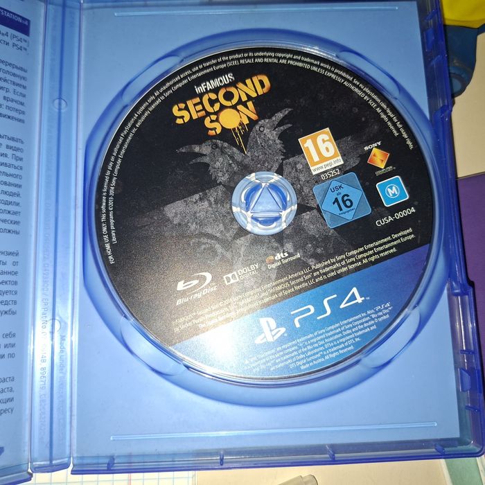 диски на пс 4 без царапин и трещин все работает