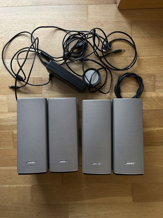 Boxe Marca Bose Companion
