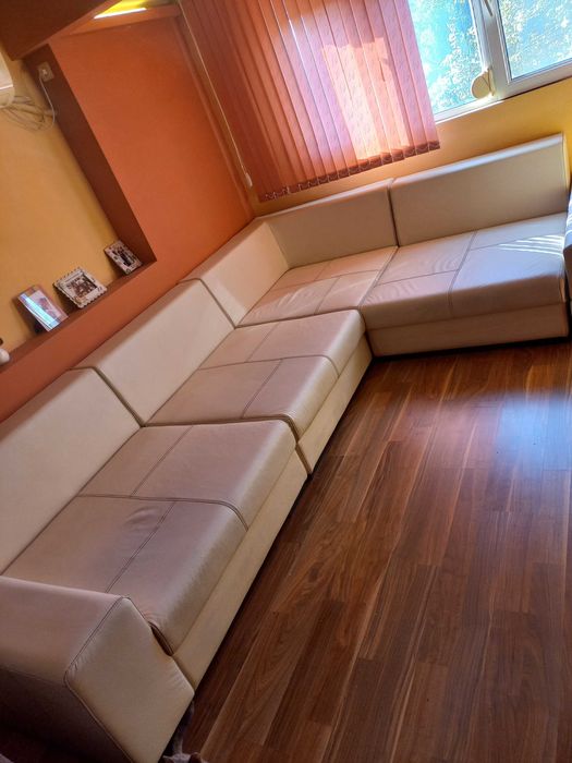 Диван ъгъл кожен на модули