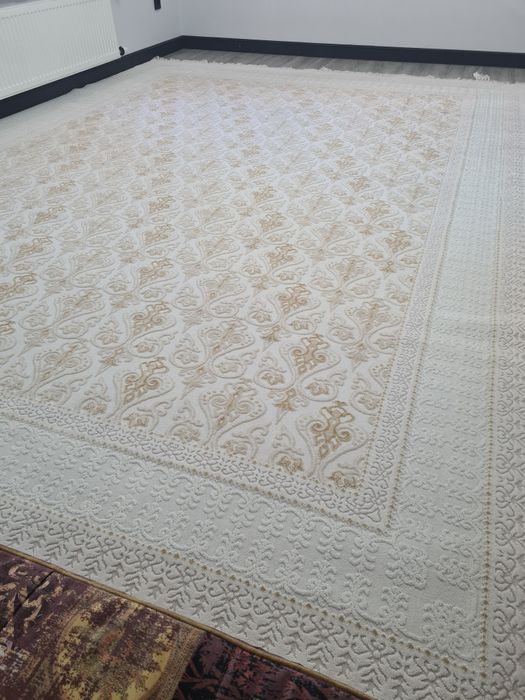 Ковер турецкии в хорошем состоянии