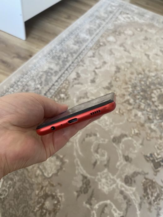 Samsung Galaxy A12 в хорошем состоянии