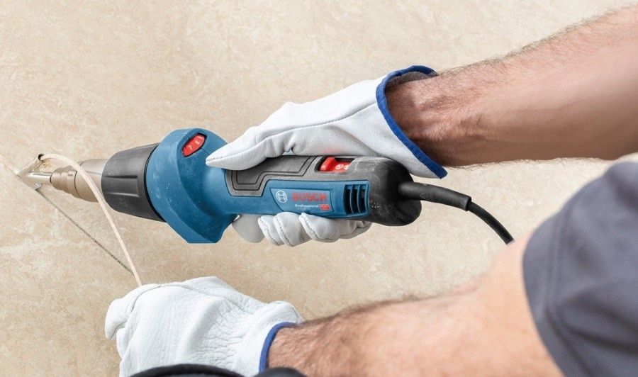 Профессиональный строительный фен Bosch GHG 20-60 Professional