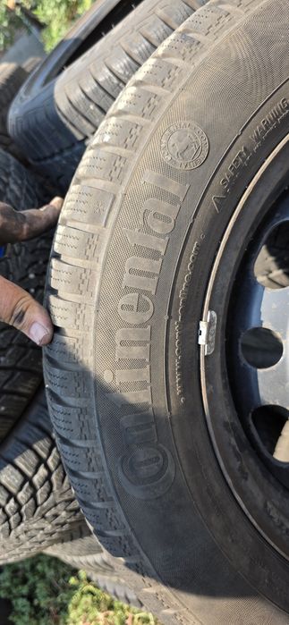 Гуми 2бр 215/60/16 - 1бр- 85 евро