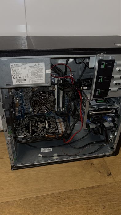 Гейминг компютър подходящ за игри и работа