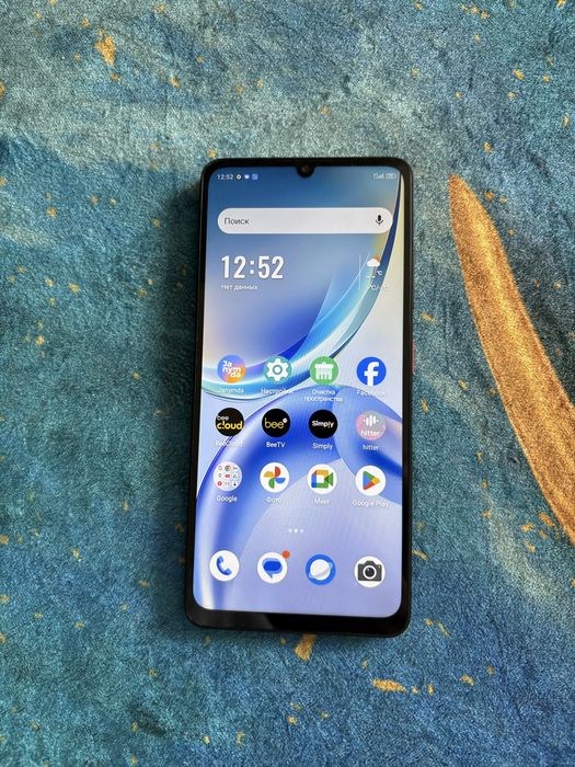 продается телефон