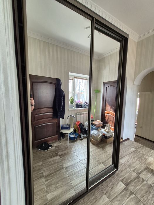 Шкаф купе зеркальный