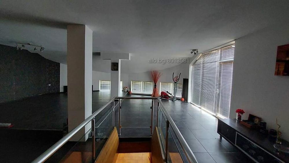 Продава се Къща в с. Осеново, Област Варна - 300 кв.м за 800 €/кв.м - Снимка #4