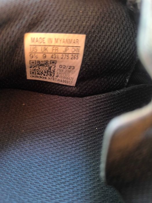 Бутонки Adidas 43  номер