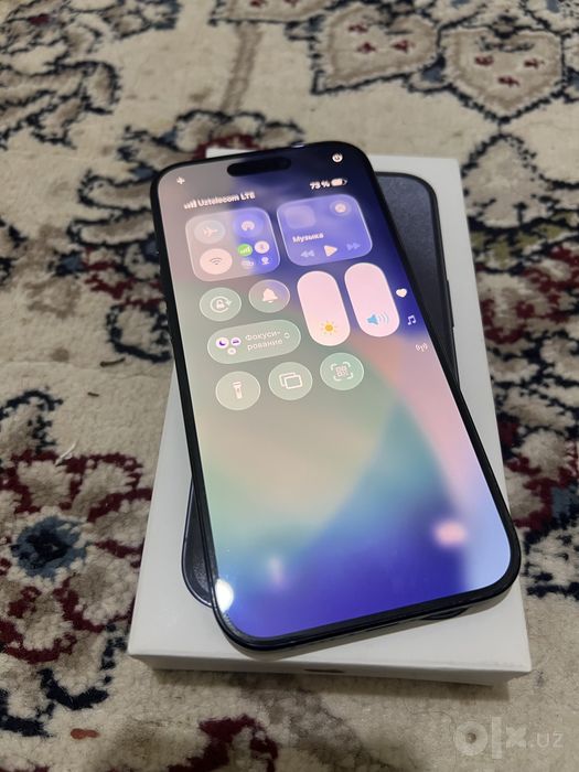 Iphone 15 pro  цвет Темный синый  (128GB)