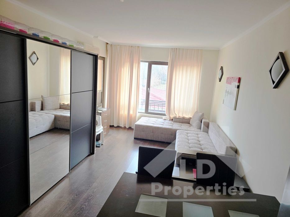 Двустаен апартамент на 100м от морето, Златни пясъци