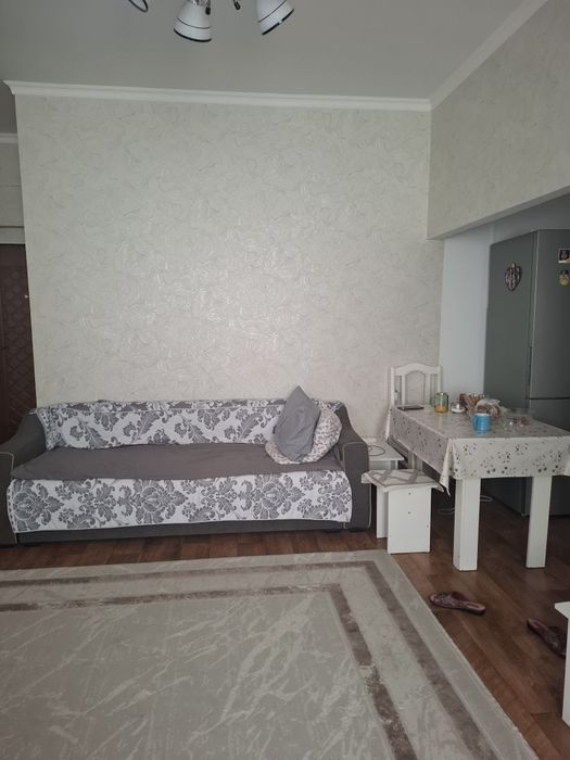 Продаю 1комнатную квартиру студию