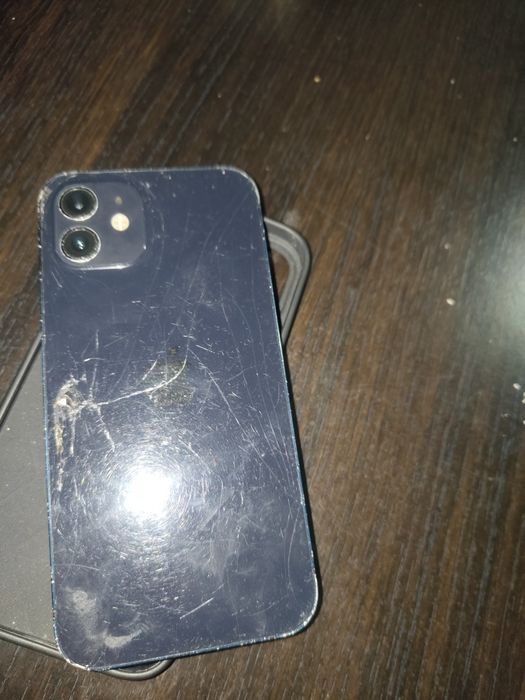 iPhone 12 128gb midnight