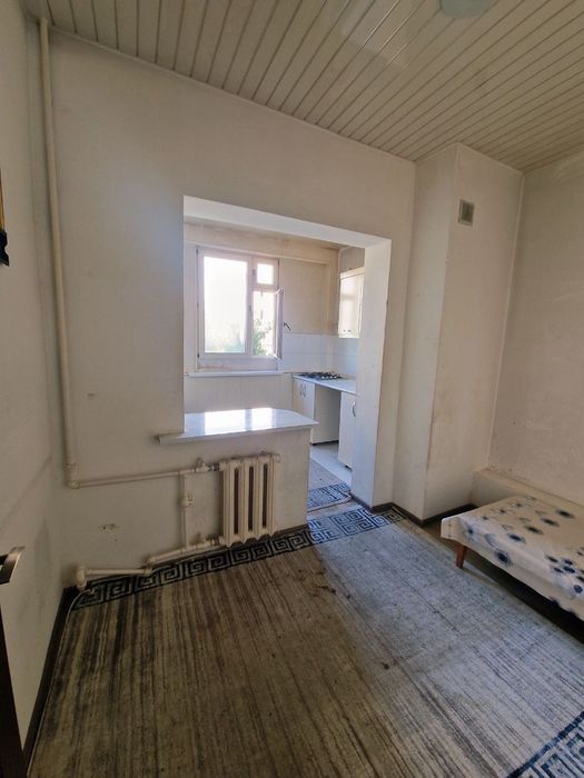 Сотилади Юнусобод 10 кв 1 хона 45м2 Улучшение Балкон 2х6 53.500 Торг