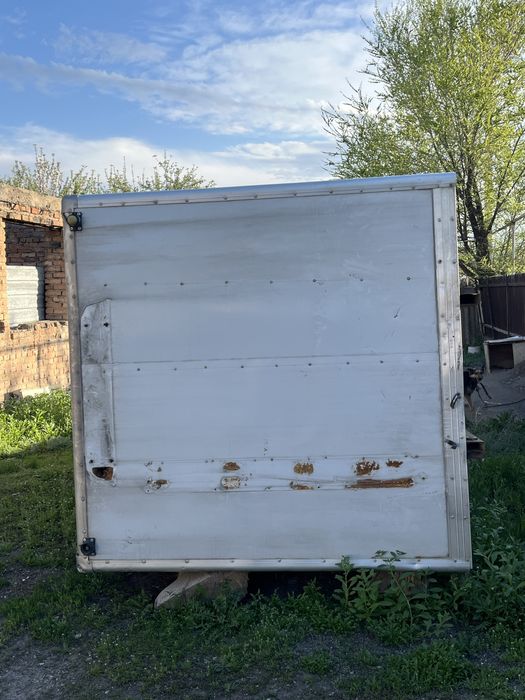 Термобудка (почти новая) продаётся