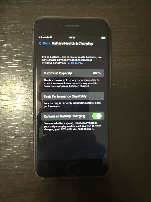 iphone 8 64gb 100% battery health