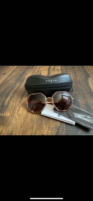 Нови слънчеви  очила Vogue