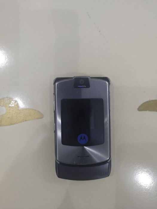 motorola razr v3i Легендарный