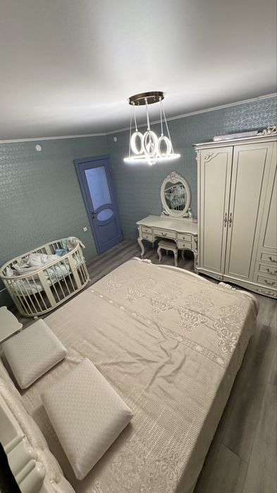 Сдам квартиру 4 ком 110кв 3 балкона