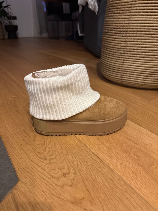 UGG  , ghete de iarna calduroase , marimea 36-37