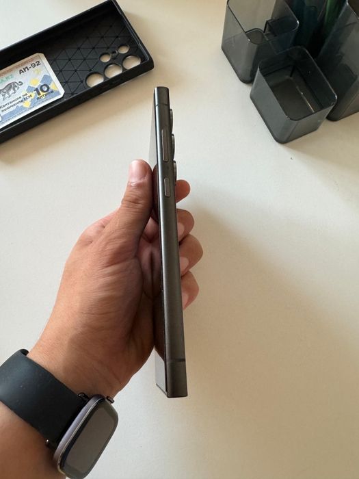Продам Samsung S24 Ultra
