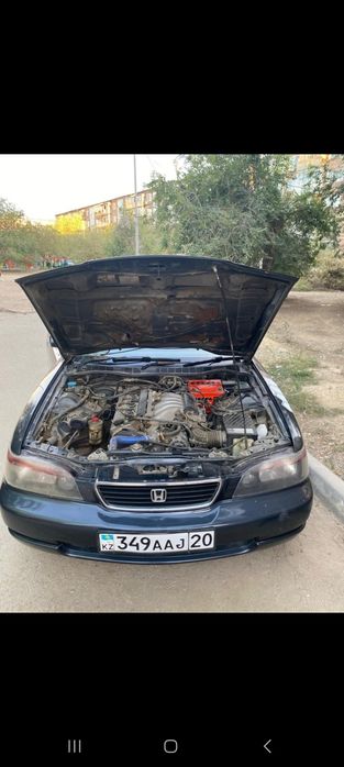 Продам хонда сабер