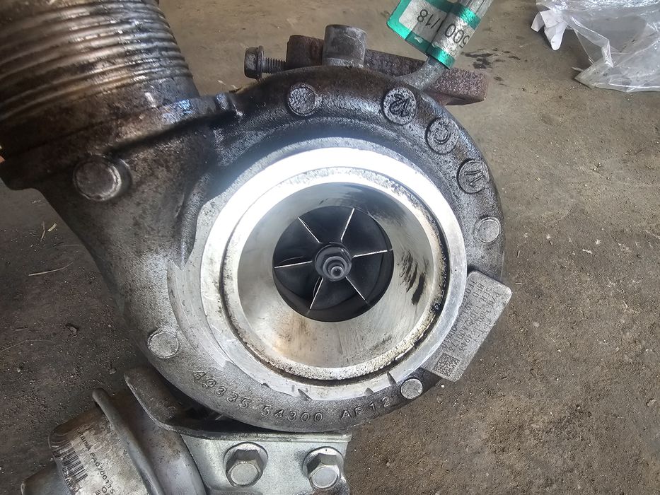 Lichidare stoc Turbina turbosuflanta Iveco Daily 2.3 euro 6 cod 580212