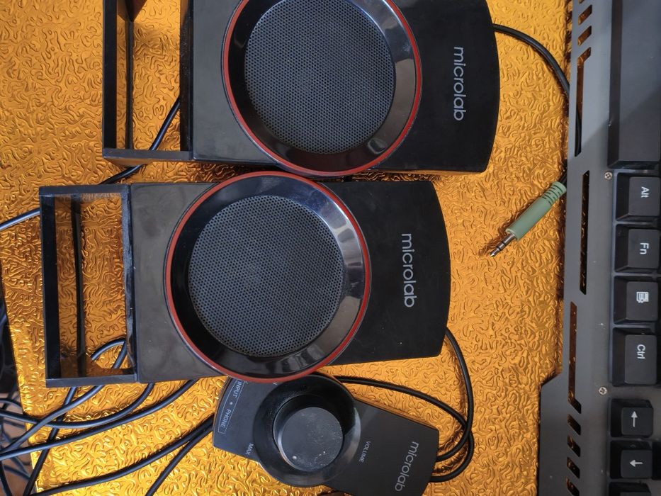 Продам сабвуфер.