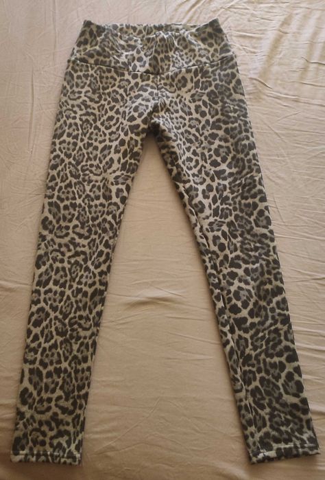 Дамски клин чисто нов