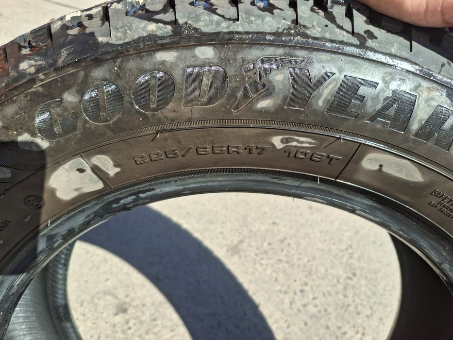 Шины ЗИМНИЕ Goodyear R17