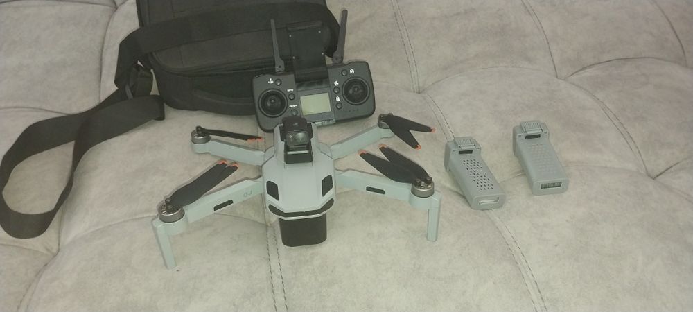 Дрон s135 pro новый