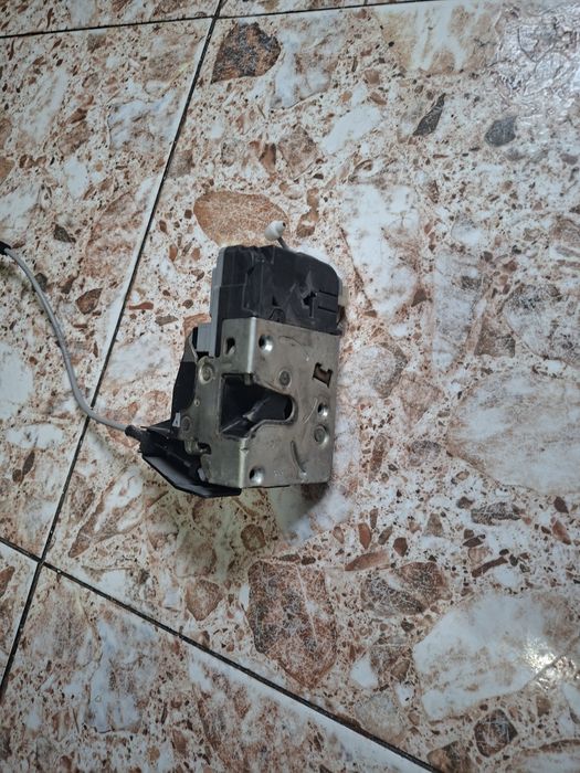 Inchidere passat b 6