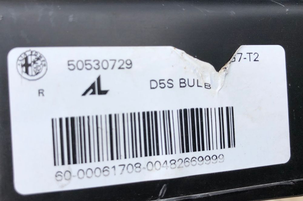 Фар far десен фарове за Алфа Ромео Alfa Romeo 4C