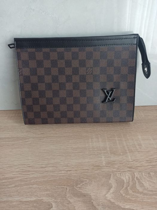 LV Мъжки Кожен Клъч Различни Цветове