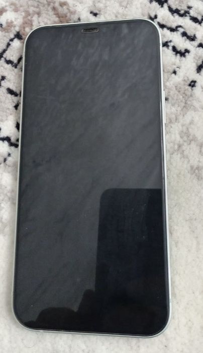 iphone 12  256 sotiladi