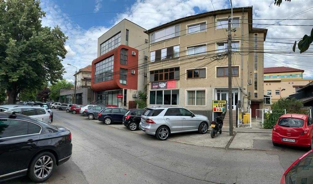 Complex, spatiu SAD 116 mp, parcare