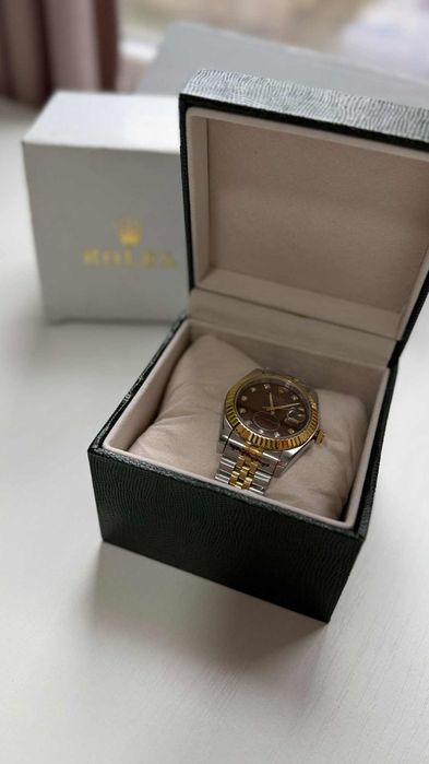 часовник ролекс нов