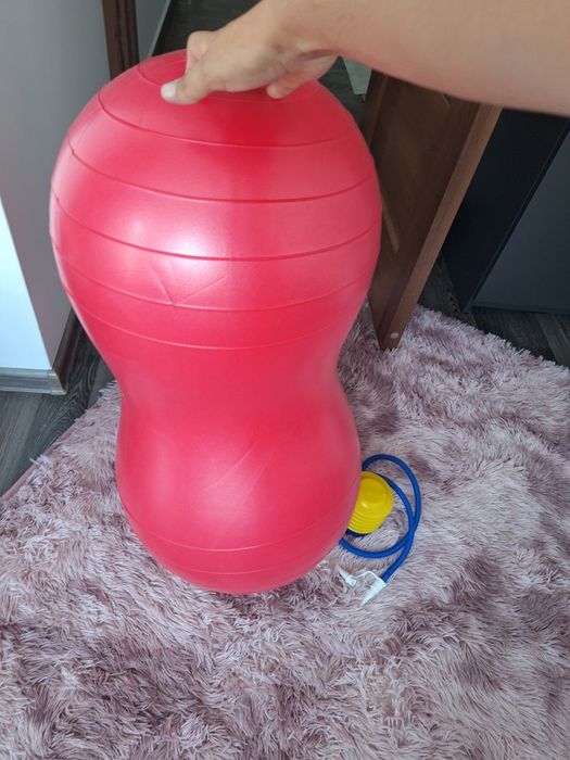 Minge fitness alune este nouă ,nefolosită!
