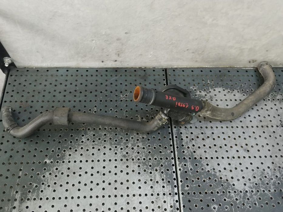 furtun distribuitor apa  1.9 tdi  vw touran 1t golf 5 audi a2 8z seat toledo cordoba ibiza 3  038121132d