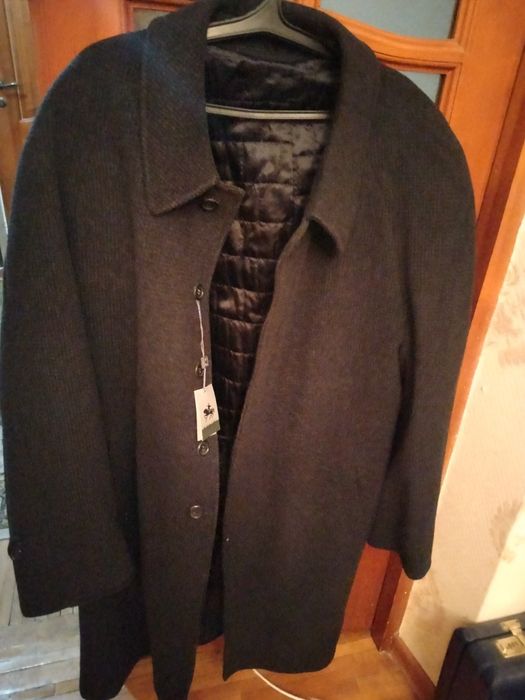 Продам пальто Новая