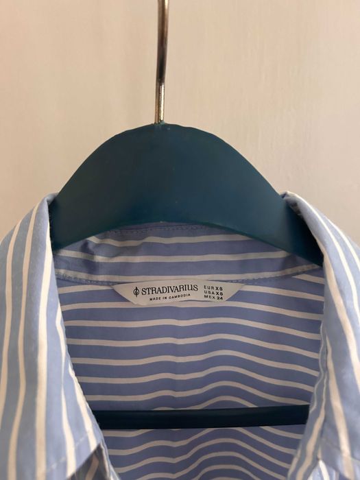 Дамска риза Stradivarius размер XS