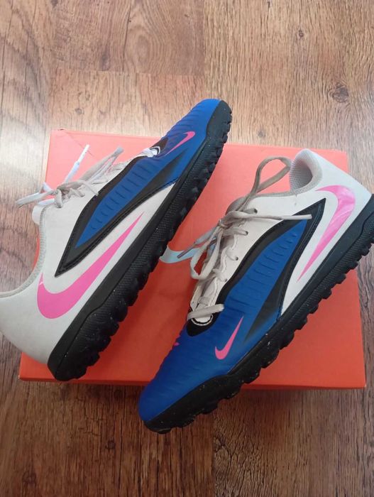 Стоножки на Nike