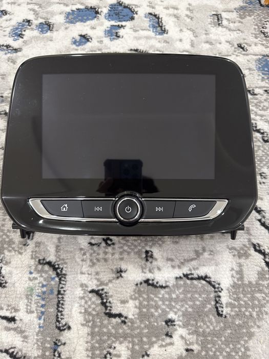 Tracker2 uchun yangi manitor