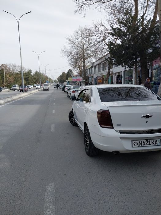 Chevrolet Cobalt 2019 — 4