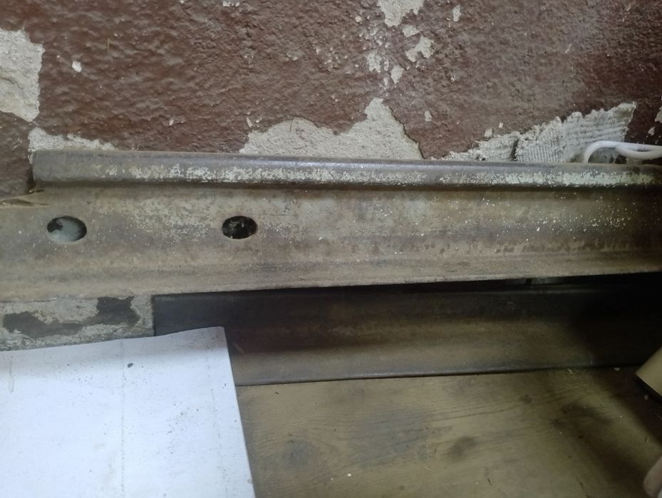 Рельс Р8 , б.у. 3м-2шт..