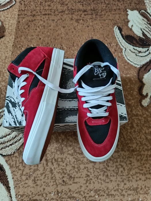 Кецове      Vans
